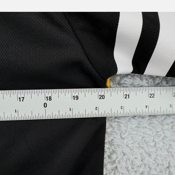 Lakers Black and Gold Button-Up Jersey - Picture 4 of 6